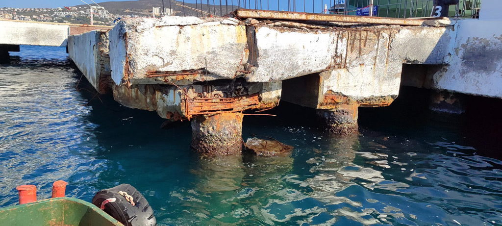 Yenilenmesi gereken bir iskele