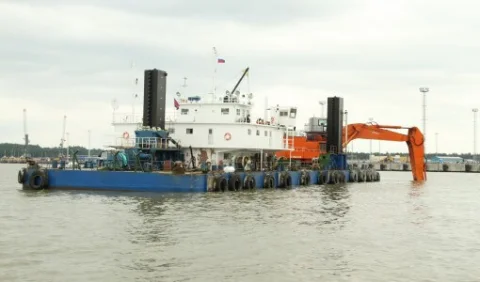 Dredging (sea floor excavation and remediation)