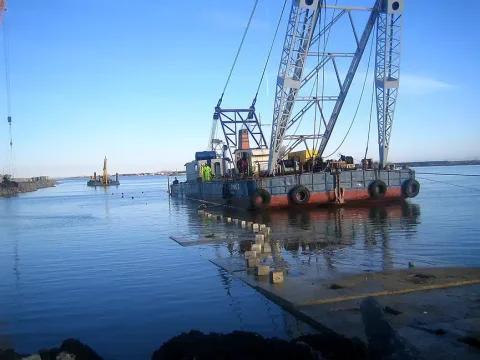 Pier and quay construction