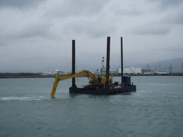 Dredging kaptan su altı